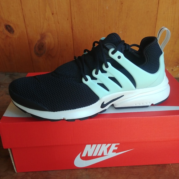 Women's Nike Presto - Picture 2 of 4